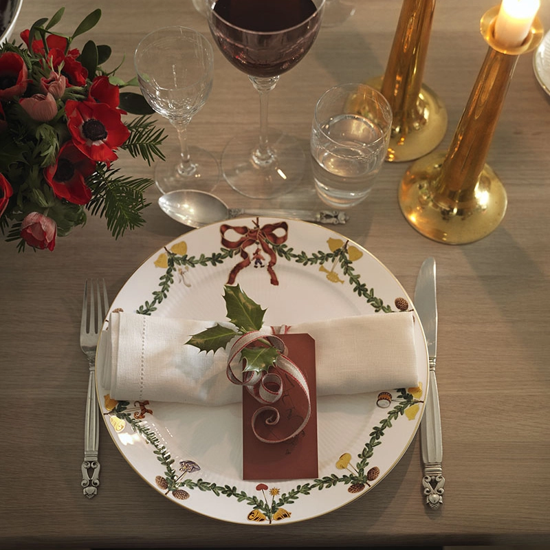 Royal Copenhagen Star Fluted Tallerken Jul 6 Royal Copenhagen Star Fluted Tallerken Jul - Bilde 4