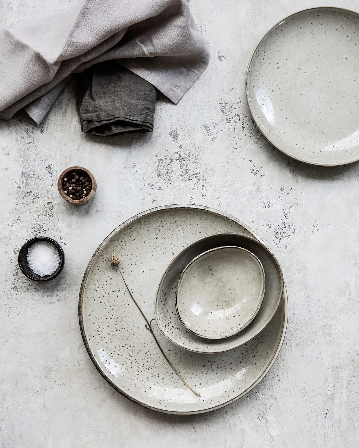 House Doctor Lake Tallerken Grå 6 House Doctor Lake Tallerken Grå - Bilde 4