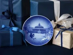 Royal Copenhagen Bing Og Grøndahl Juletallerken -Servise Butikk 35502 03 2 EnvironmentImage 0c7c92babe