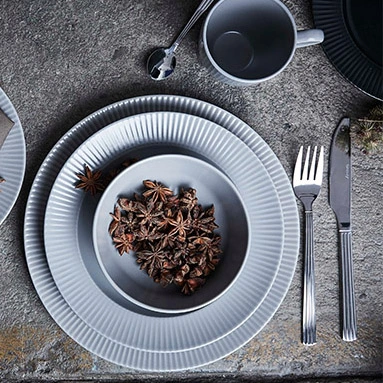 Aida Groovy Tallerken Ø 27 Cm 4 Aida Groovy Tallerken Ø 27 Cm - Bilde 2