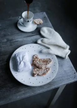 Wik & Walsøe Julemorgen Girlander Tallerken 2-pakning Ø 28 Cm 9 Wik & Walsøe Julemorgen Girlander Tallerken 2-pakning Ø 28 Cm -Servise Butikk 516183 01 4 EnvironmentImage 8b6909bd8f